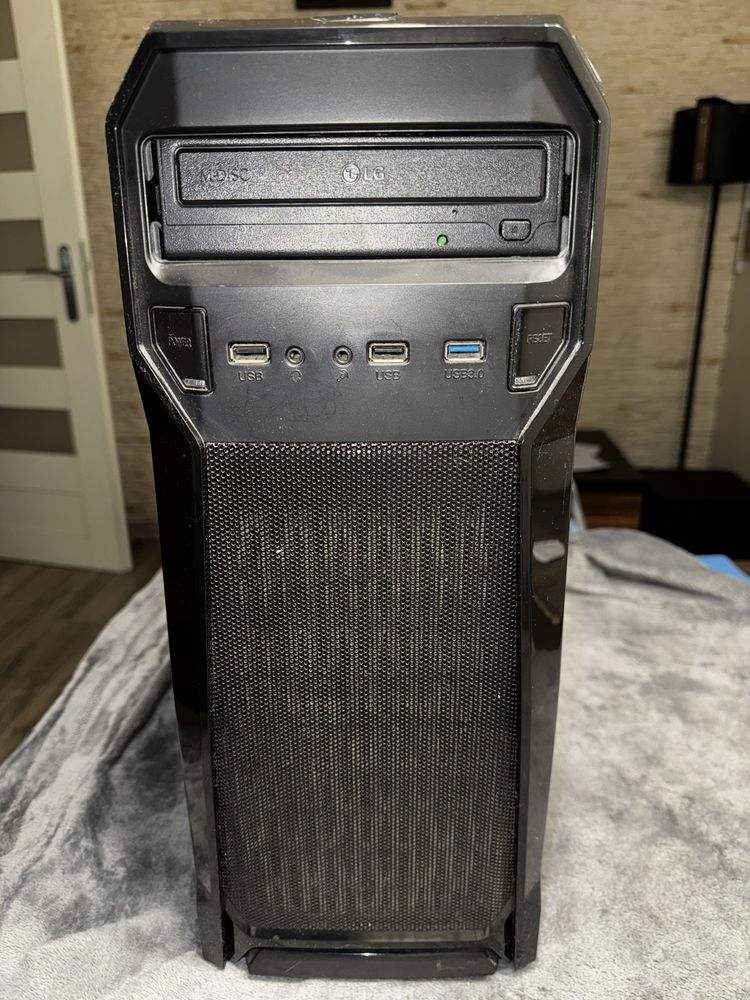 Komputer do gier+ monitor+ klawiatura mechaniczna msi (gotowy zestaw )