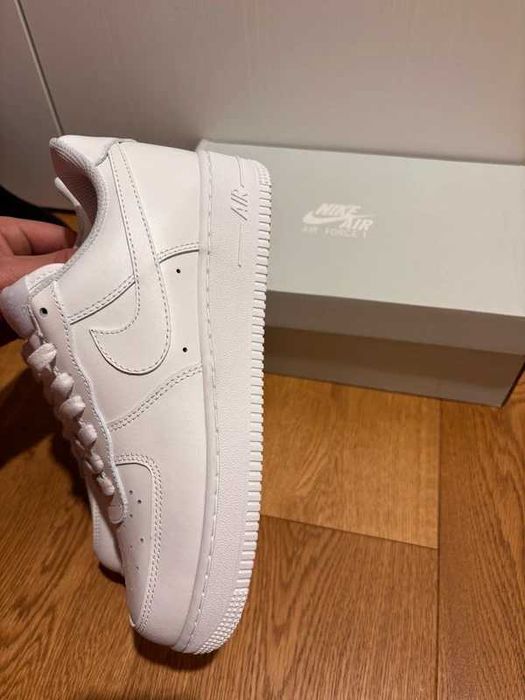 Biały Buty Nike_Air_Force_1_Low Trampki. Roz.44