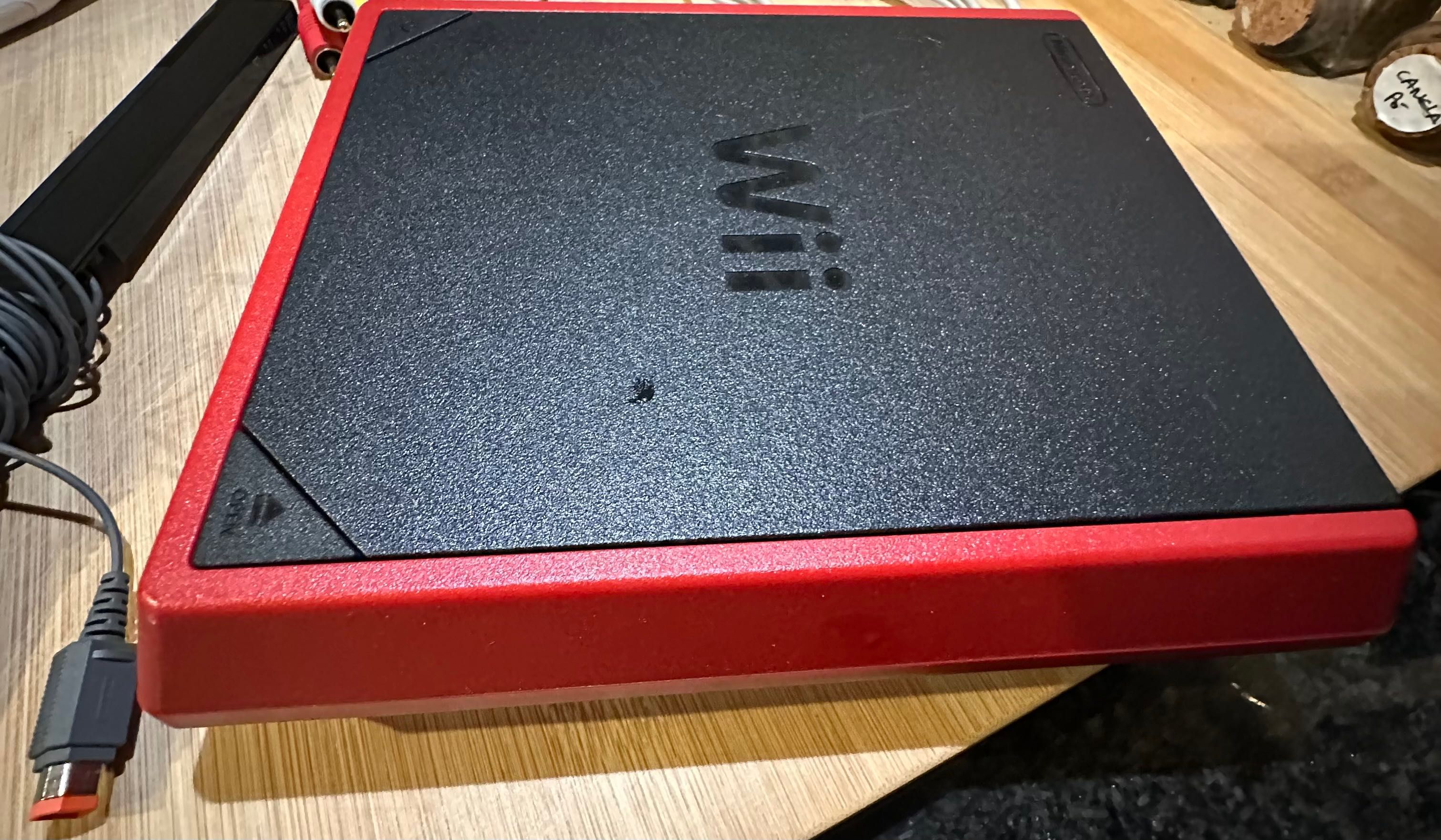 Nintendo Wii vermelho