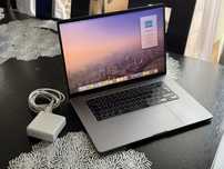 Laptop Macbook Pro 16” i9 | 16 / 1024 | 5500M | Stan Bardzo dobry