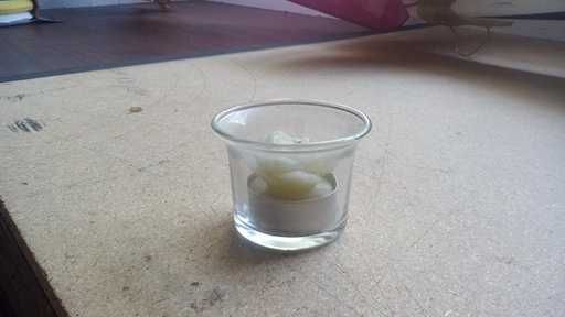 Velas em taça de vidro