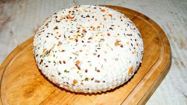 Ser Koryciński Z Pieprzem Kolorowym 1 Kg