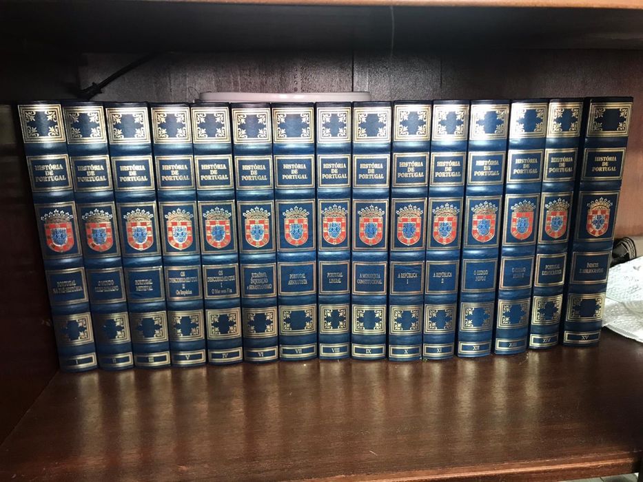 Vendo varios livros historia de portugal, 2*guerra mundial.