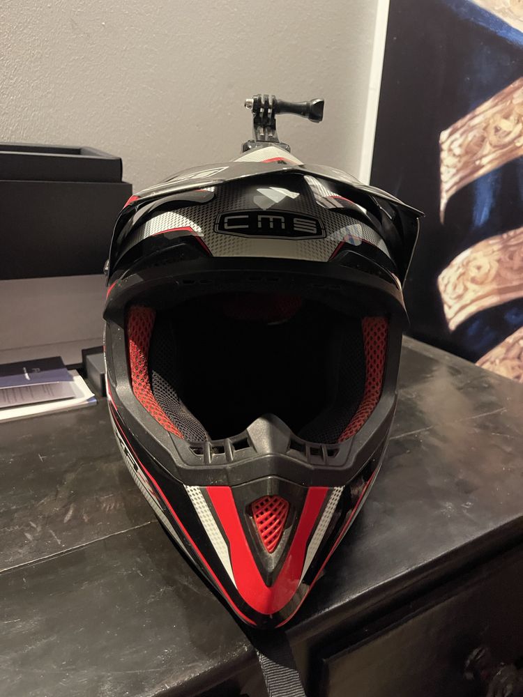 Vendo capacete Cms