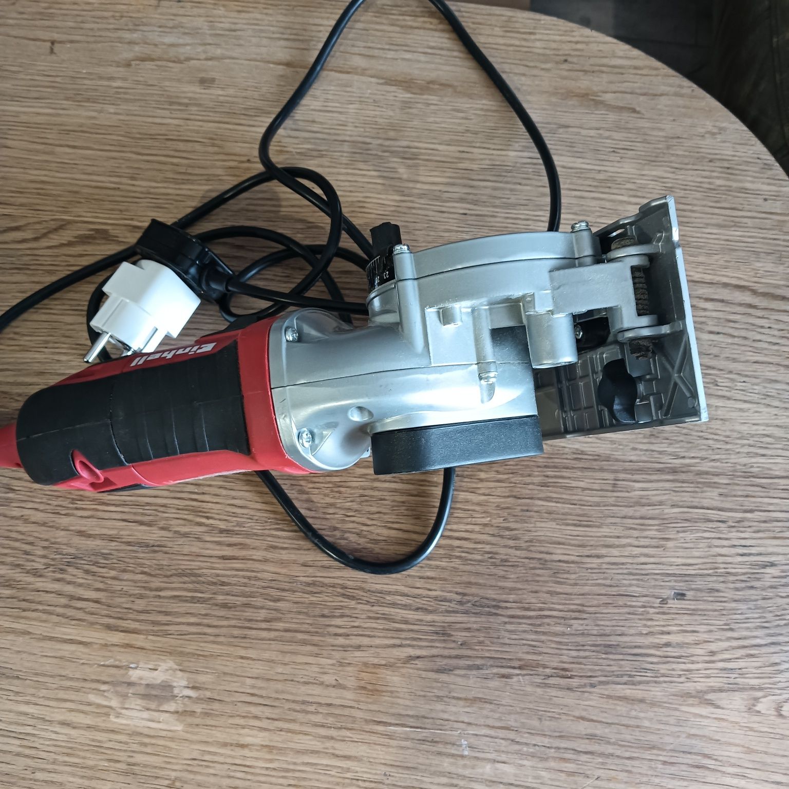 Mini pilarka precyzyjna Einhell TC CS 860