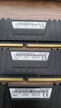 Pamięć RAM CORSAIR 3000Mhz 4 GB x3