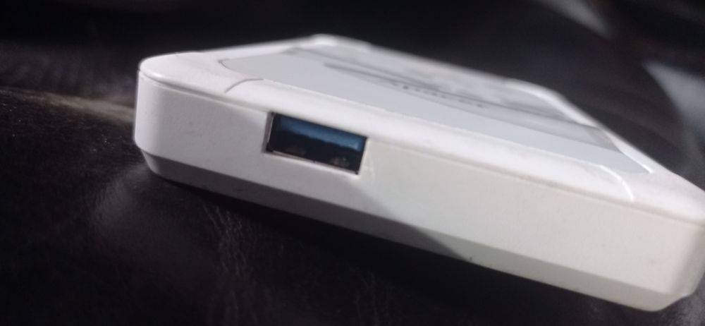 Зовнішній жорсткий диск 1ТБ  Apacer USB 3.2 Gen