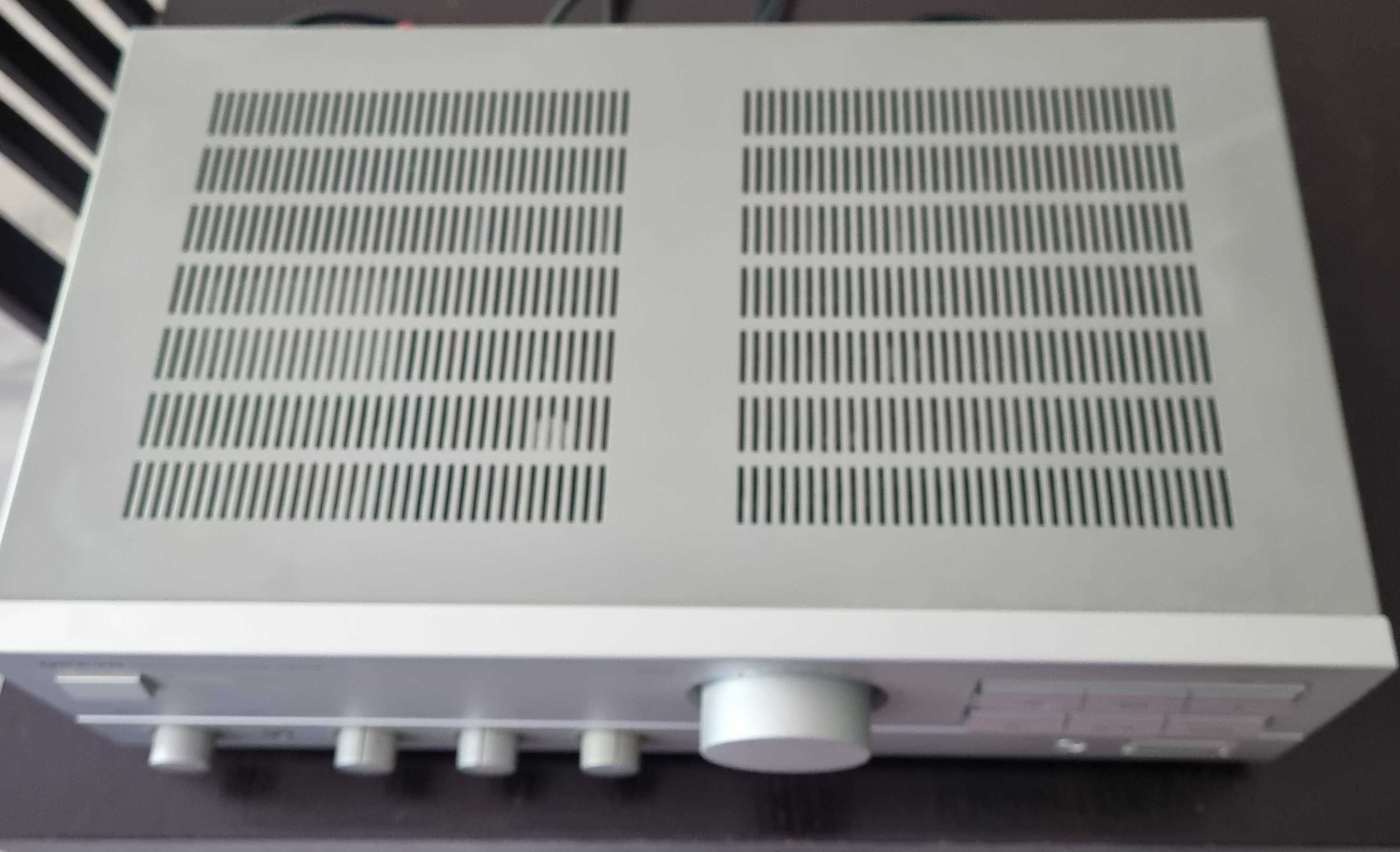Wzmacniacz Onkyo A-8620