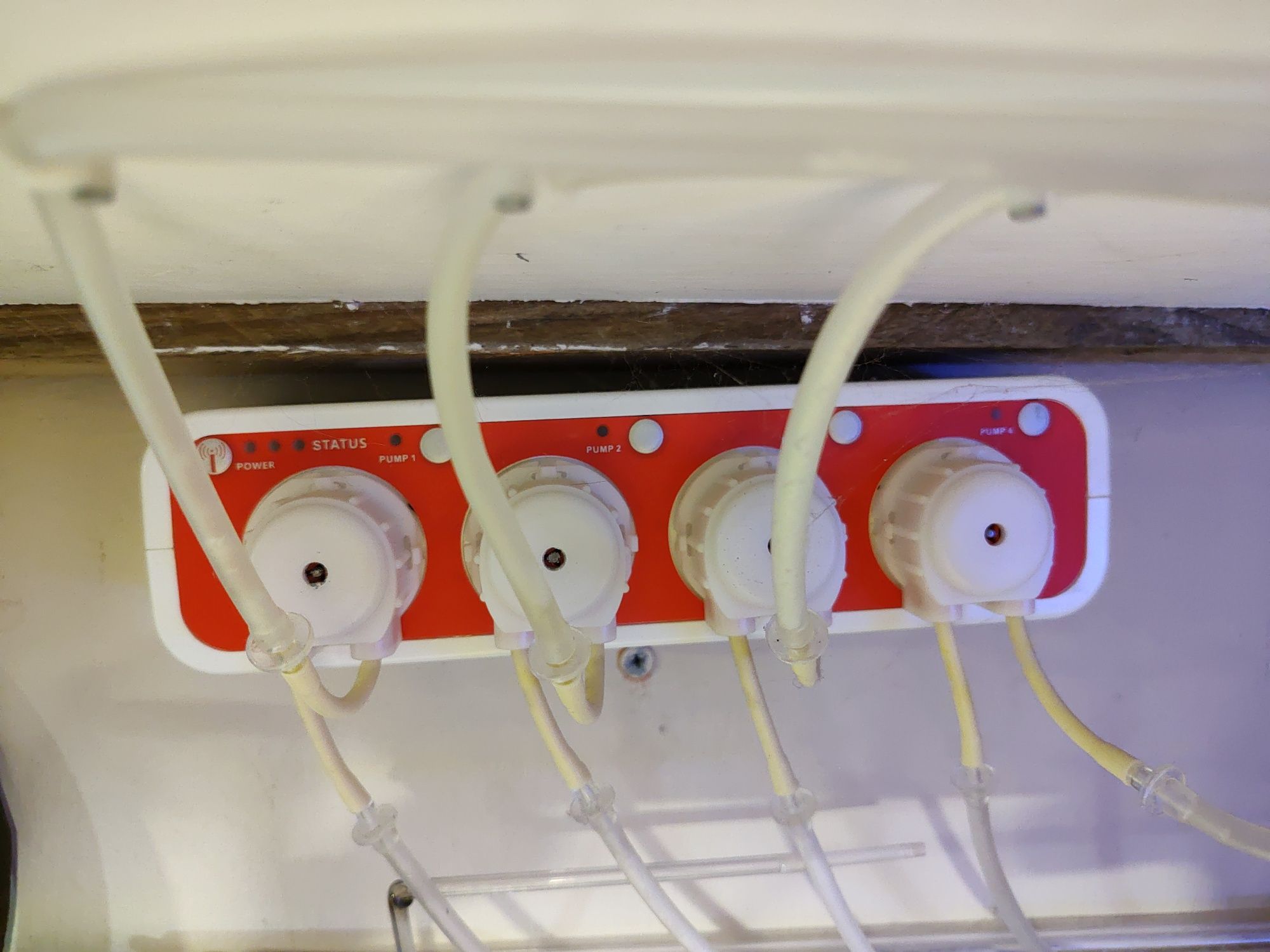 Jebao Doser 3.4 Dozownik płynów WiFi 4 pompy