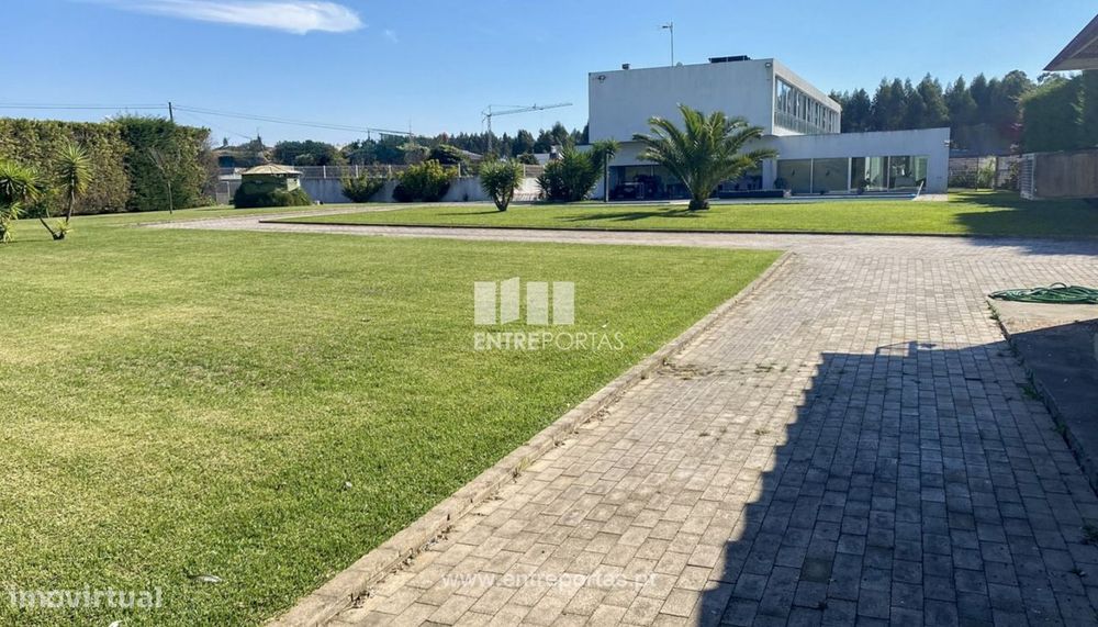 Venda de Moradia V5 de luxo, com piscina, Apúlia, Esposende