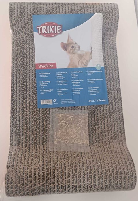 Arranhadores em cartão para gatos