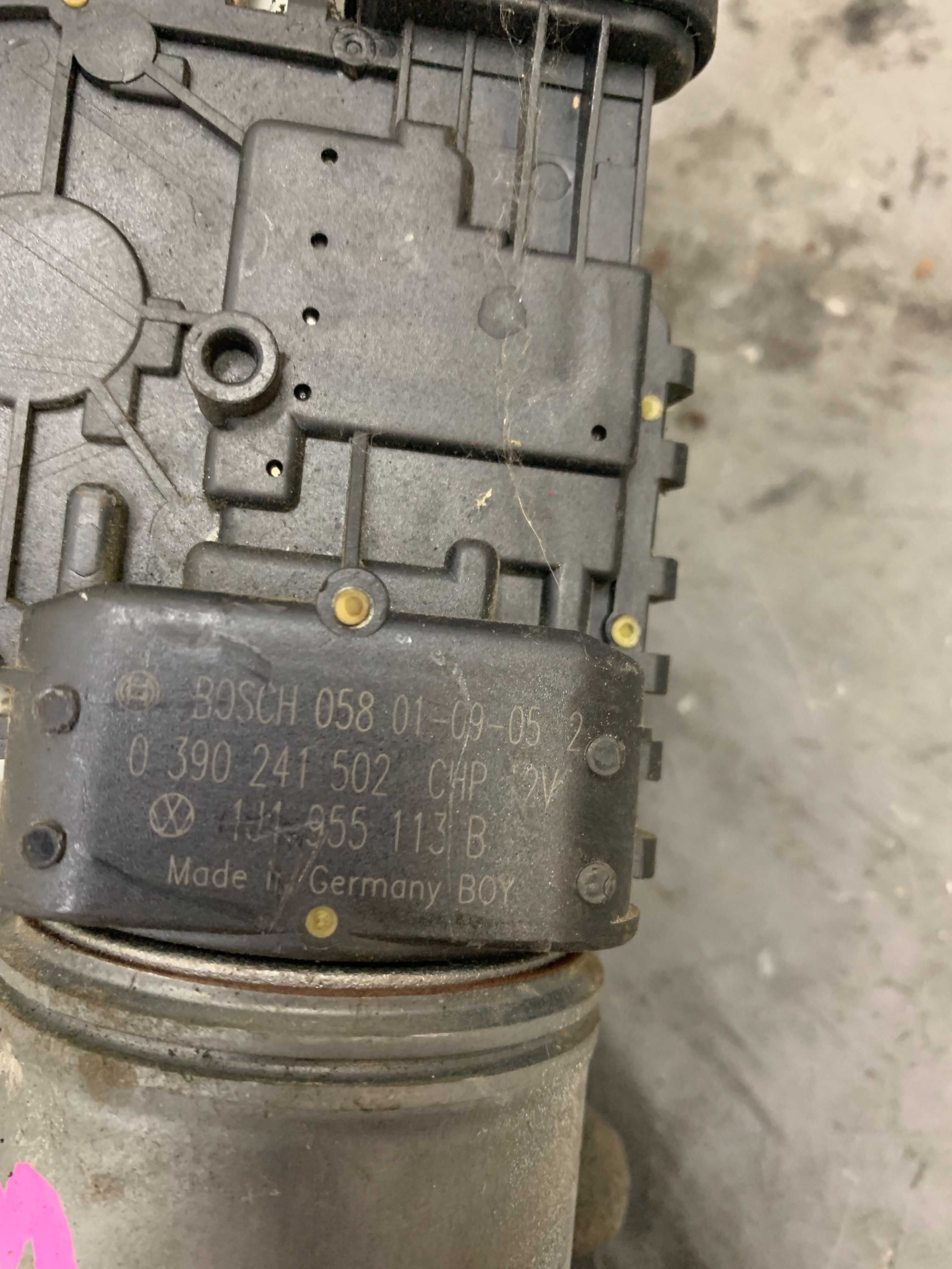 Audi A3 VW Volkswagen Golf IV Mechanizm Wycieraczek Przód