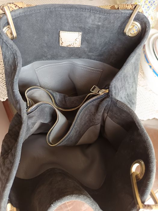 Louis Vuitton Mala nova preta grande dentro cinza original 2008