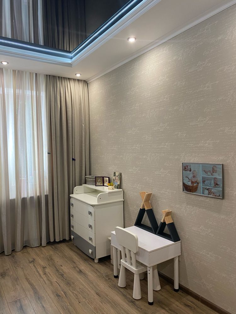 Продам квартиру в центрі міста