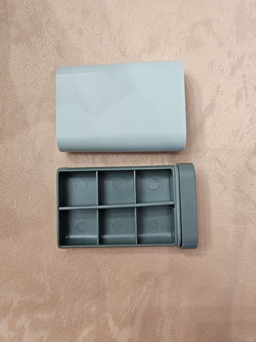 Caixa medicamentos viagem