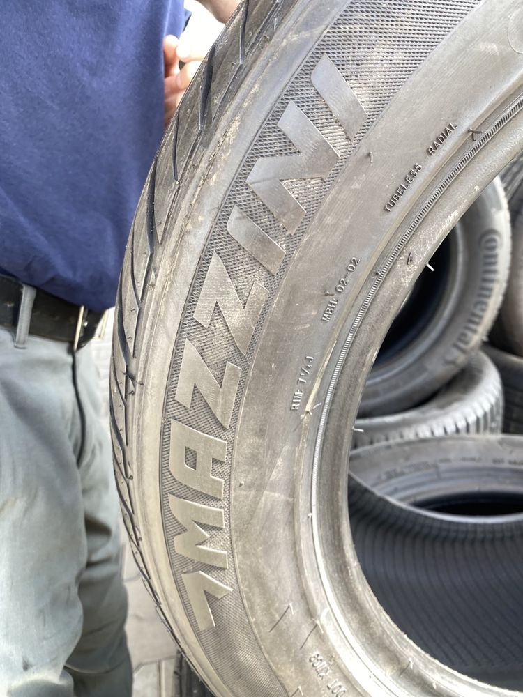 Літні шини 235/55 R17 Mazzini Eco60