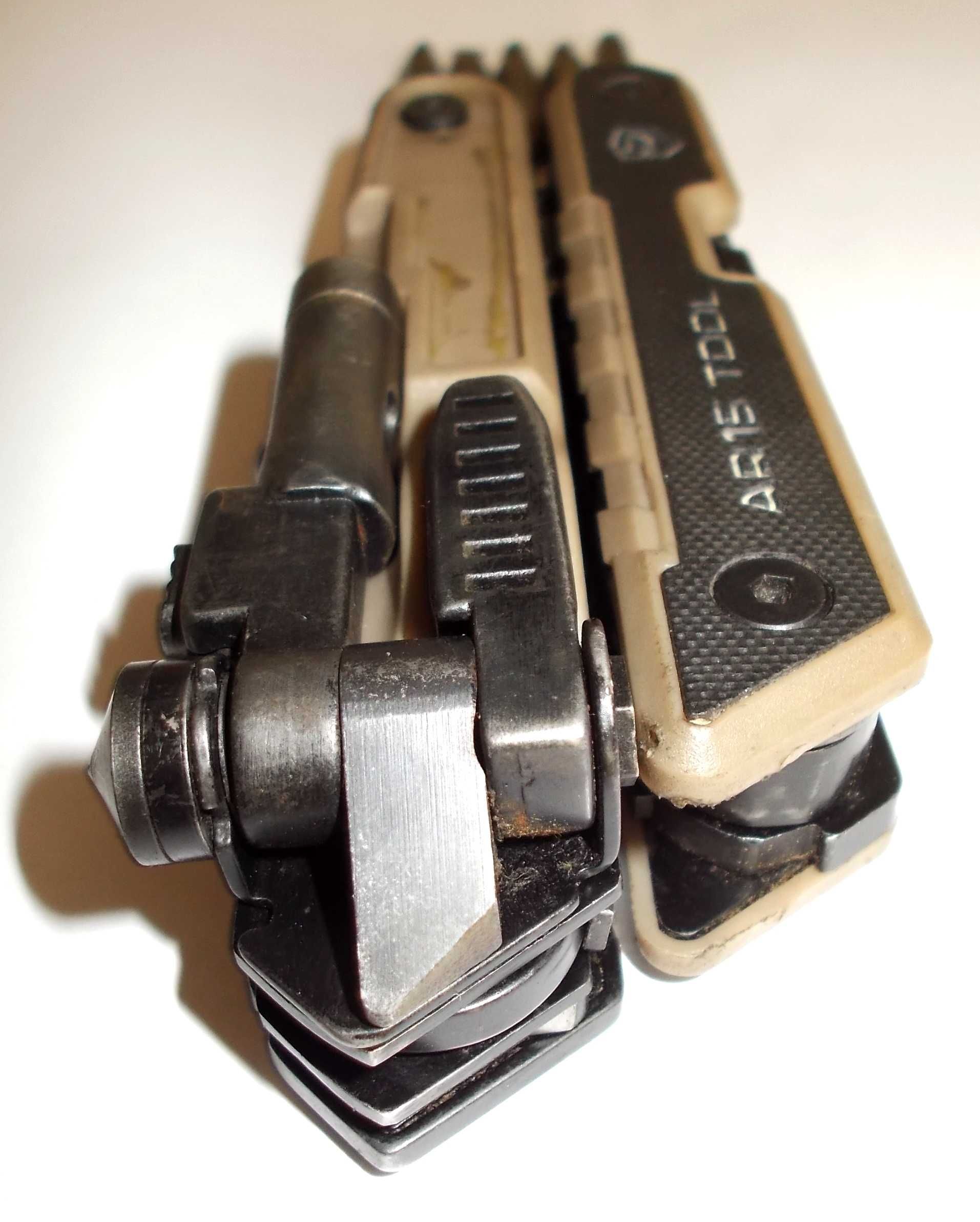Multitool do konserwacji AR15 / M4 - REAL AVID (zestaw)