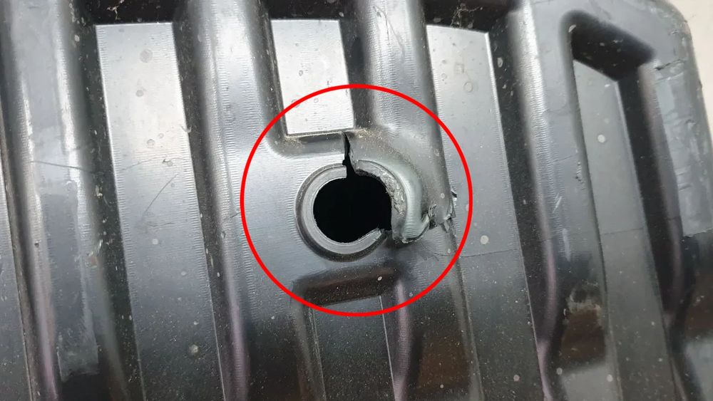 Lastro / bacia da mala TESLA Model 3 (5YJ3)