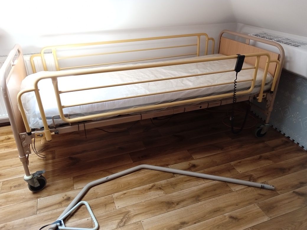 Łóżko rehabilitacyjne +materac+mat.przeciwodleżynowy+ wyciąg
