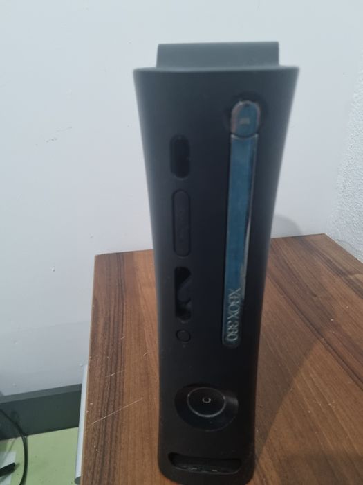 Xbox 360  128gb  semi nova