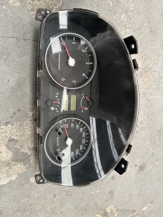 Peças Hyundai Getz - Injetores / Mala / Para choques / farolins