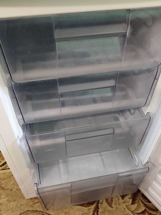 Камера морозильна WHIRLPOOL AFB 601 AP