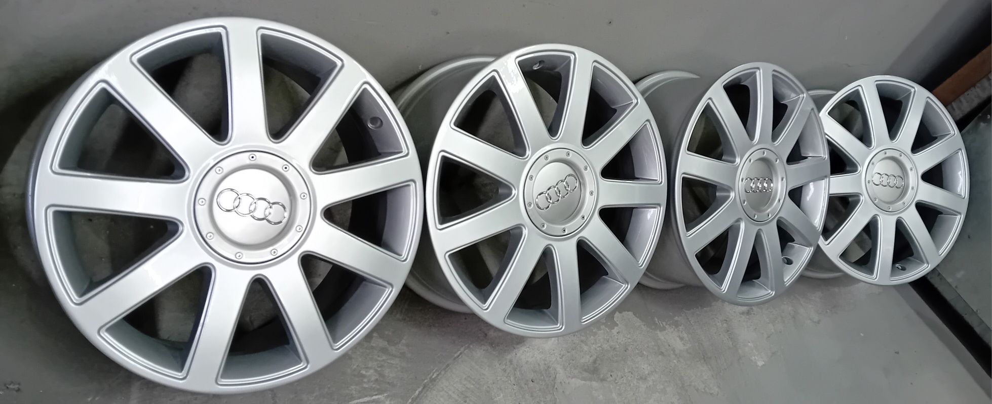 Alufelgi R18 S Line 5 x 112 8j et43 nowy lakier 13.