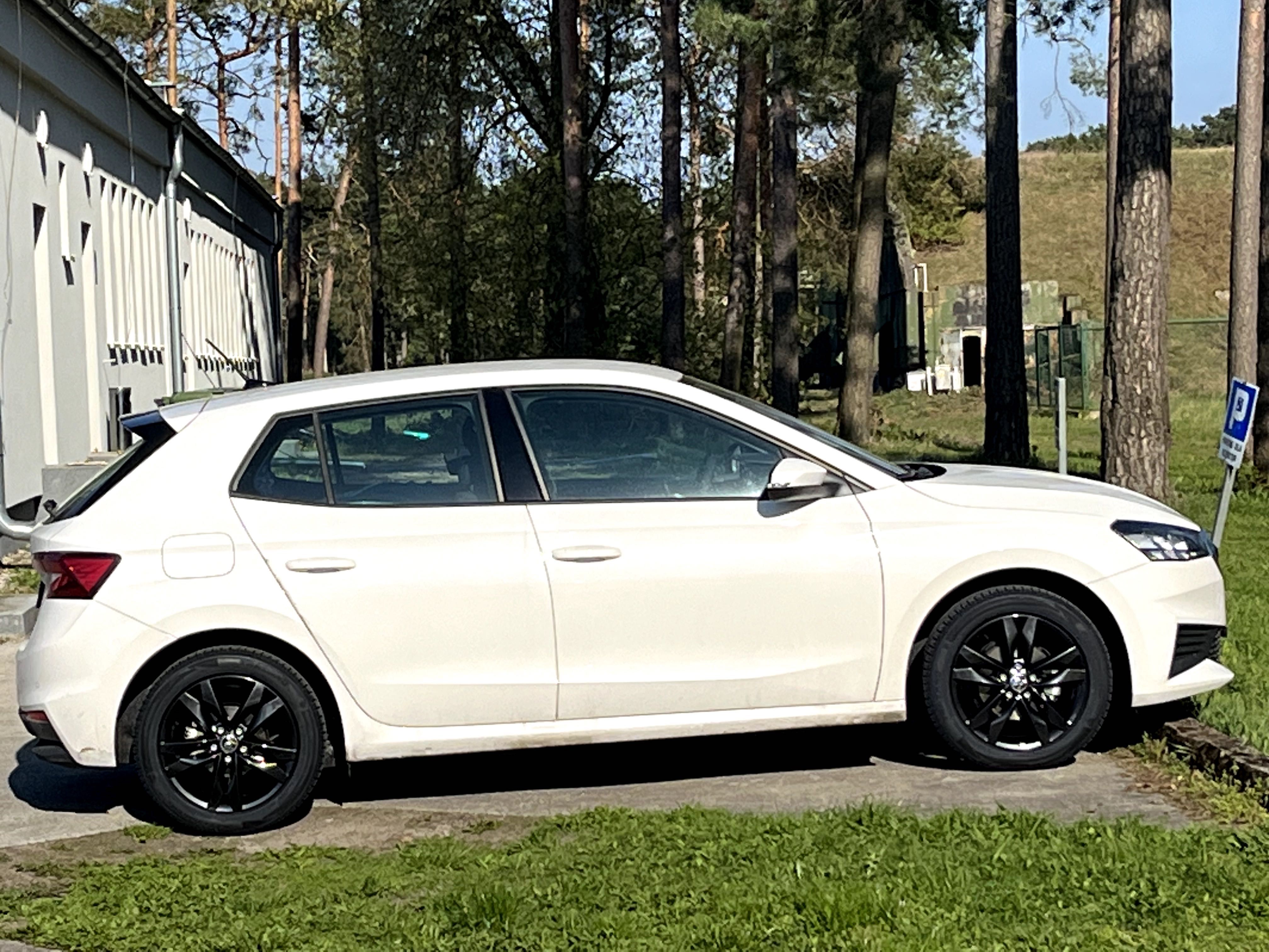 Wynajem samochodu osobowego nowa Skoda fabia od 79zł za dobę Bydgoszcz