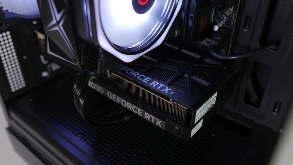 Komputer gamingowy Ryzen 5 8400f / 32gb DDR5 / 1TB / RTX5060TI 16GB FV