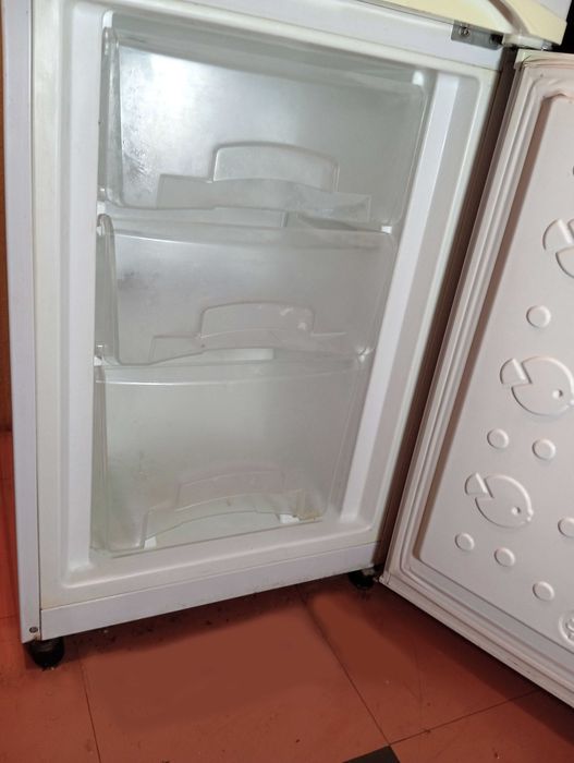 Холодильник двокамерний Forina (No Frost)