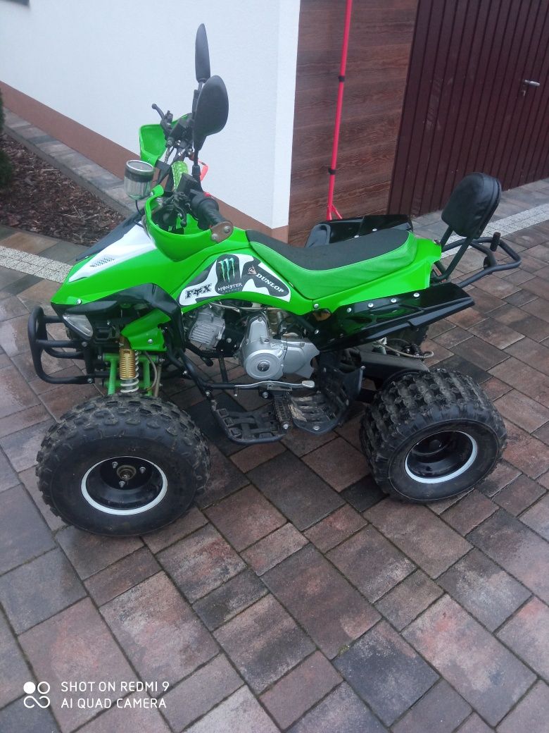 Quad 125.  3+r (mało co używany)