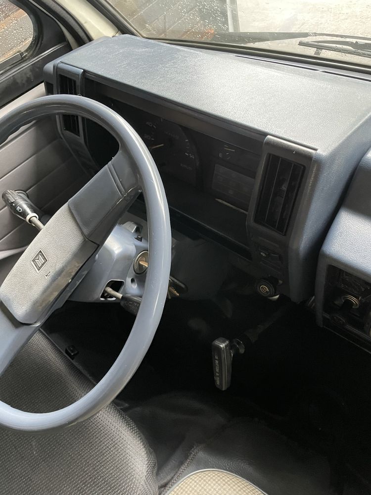 Carrinha Isuzo nkr