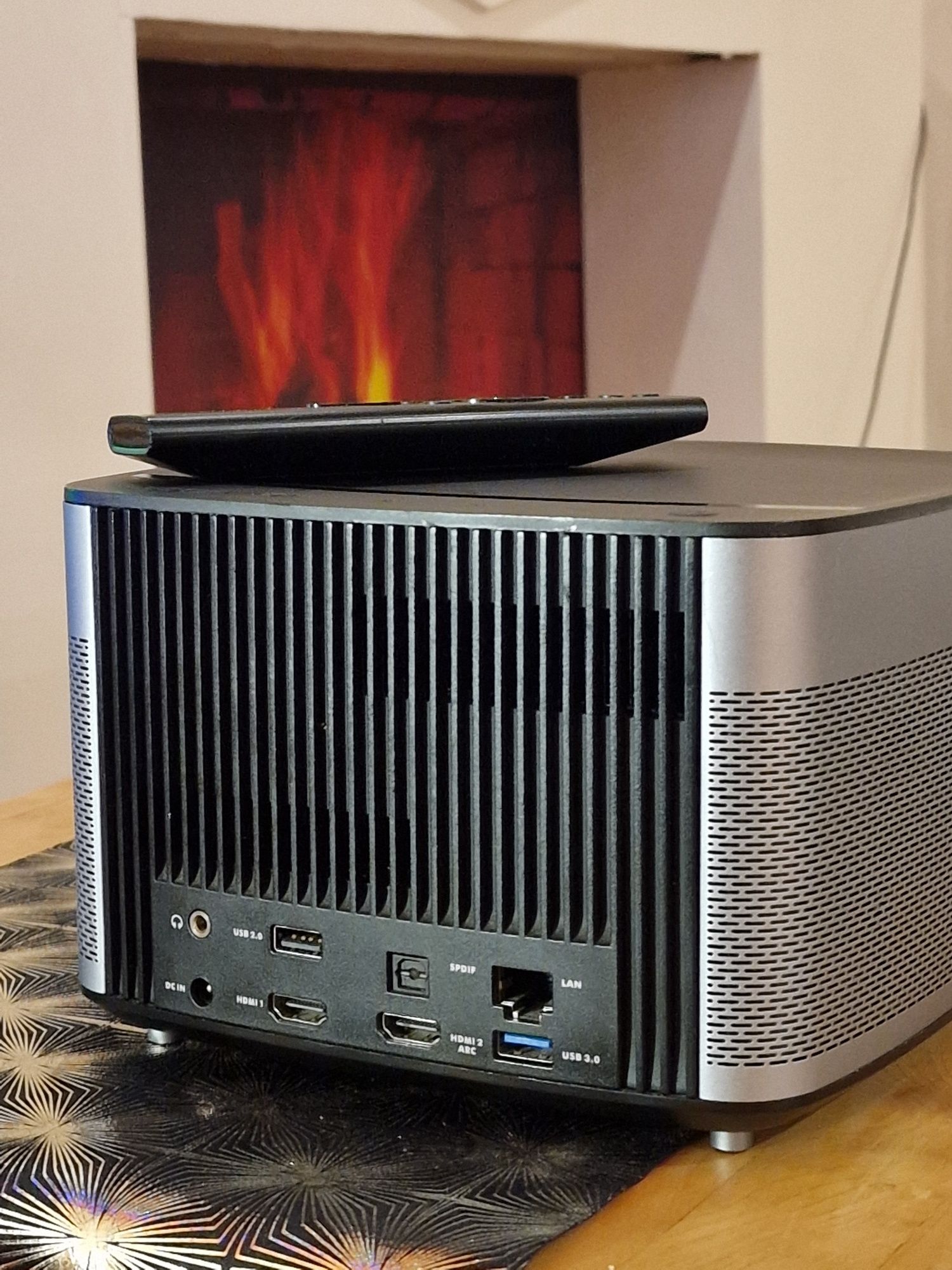 Sprzedam projektor XGIMI H1