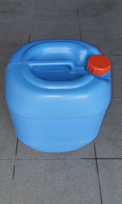 Каністра пластикова 20 л