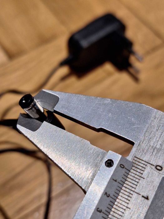 Zasilacz sieciowy HX06-   -AG - 5V, 300mA