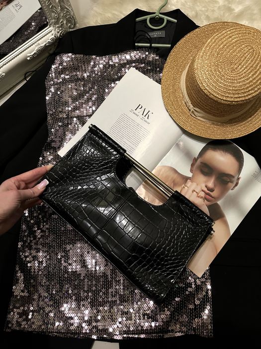 Стильний вечірній клатч з ручками