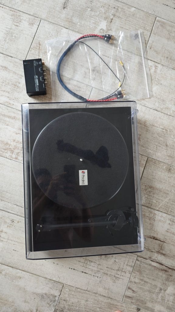 Pro-Ject Debut III - Gramofon
