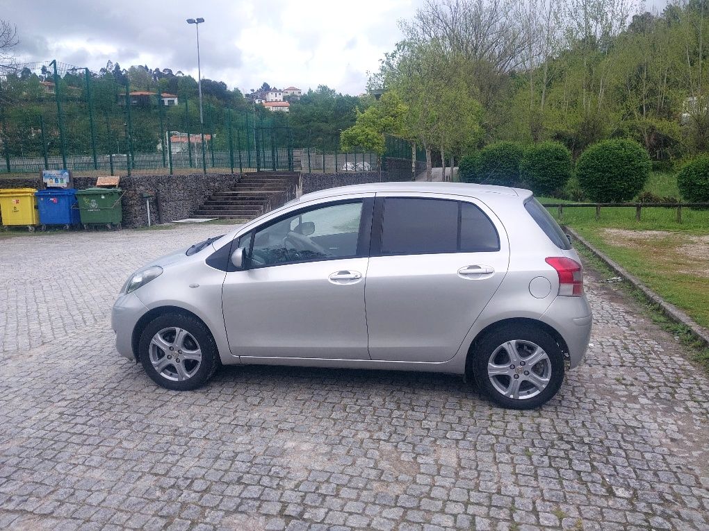 Toyota Yaris 1.0vvt-i
