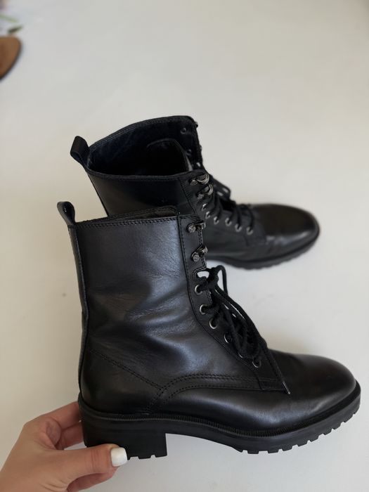 Черевики з натуральної шкіри Massimo Dutti