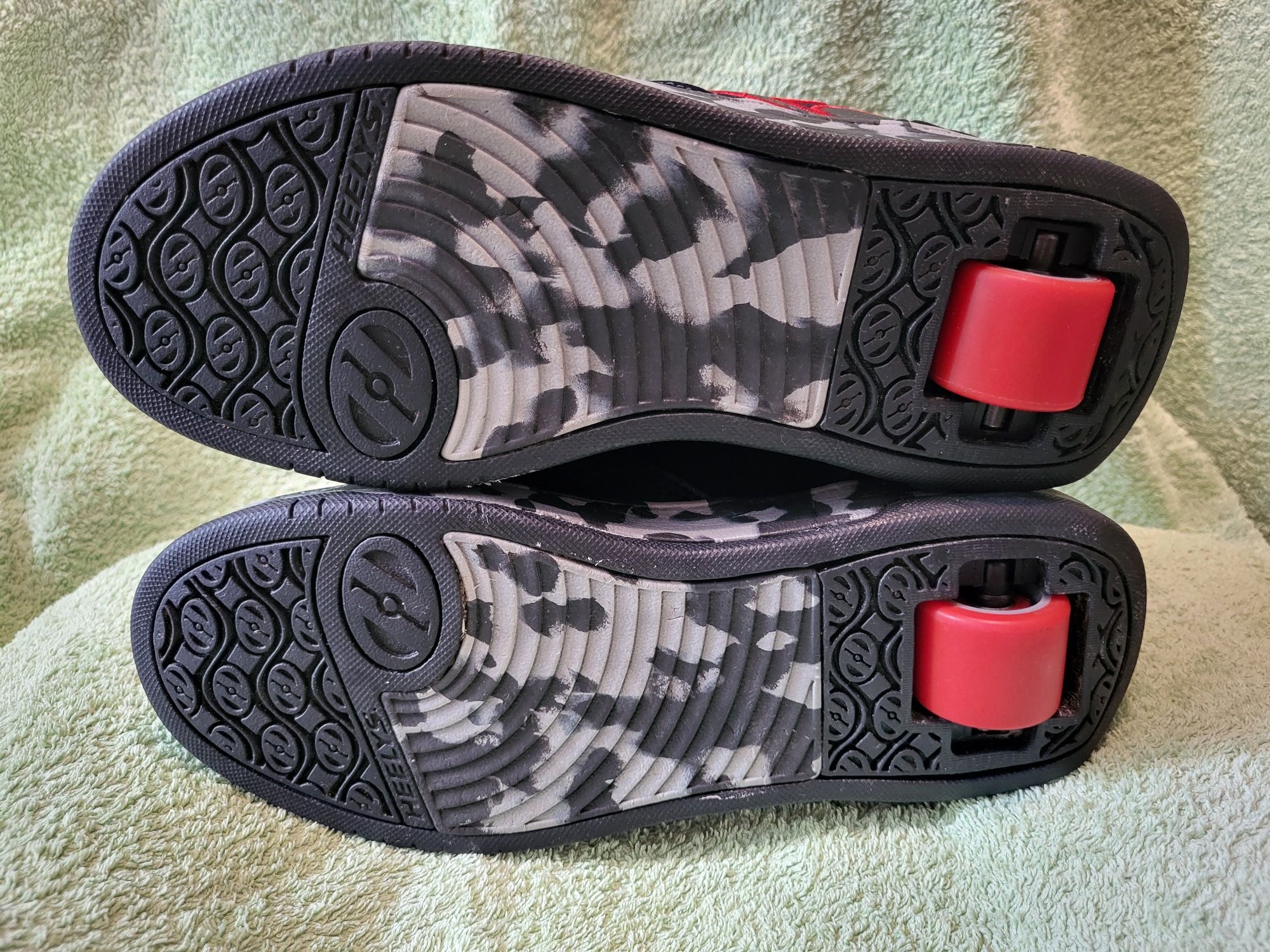 Butorolki Heelys 38 buty z rolkami stan bdb
