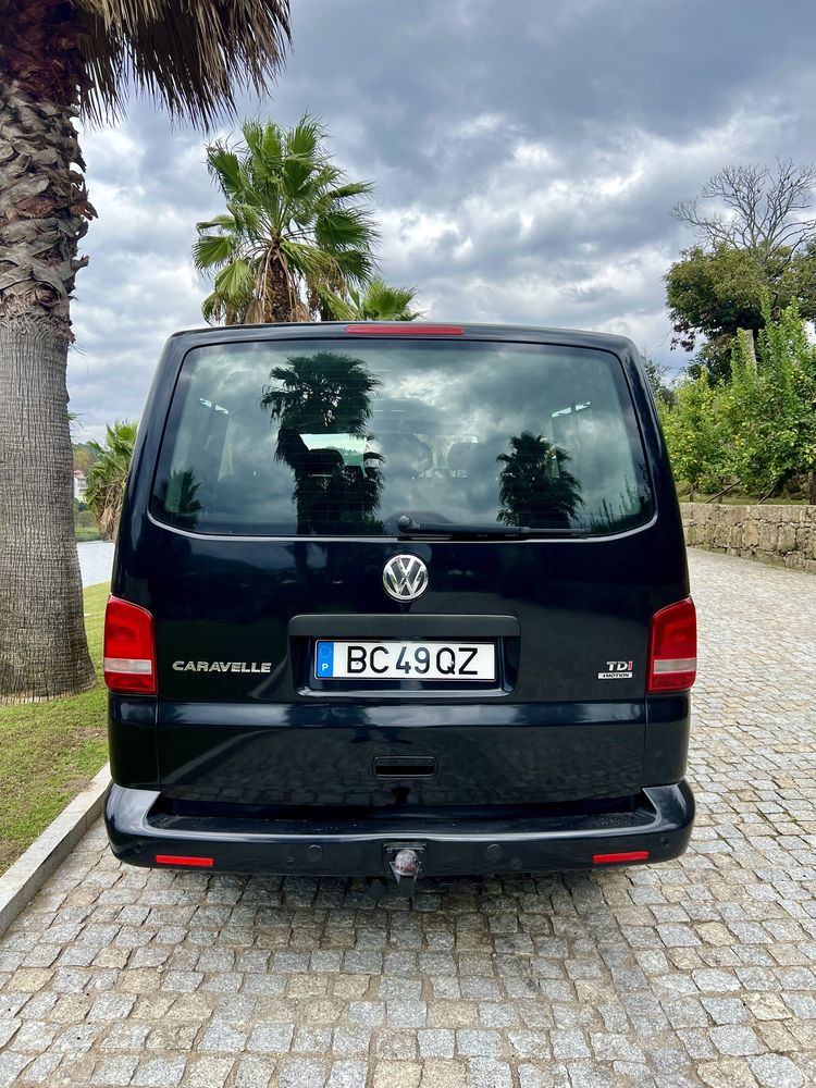 VW Caravelle 4motion 9 lugares