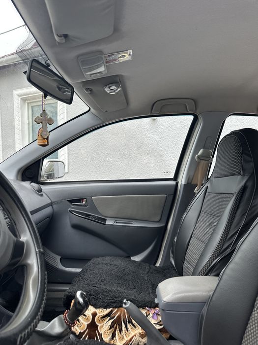 Продається надійна та економна GEELY MK 1.5 газ/бензин.