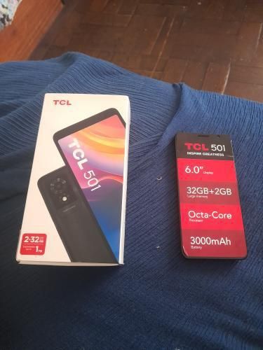 Telemóvel TCL 501