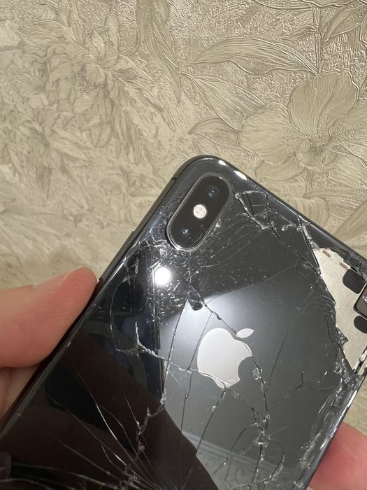 iPhone XS Max 512 відключений