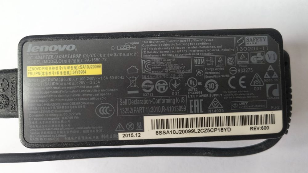 Zasilacz Lenovo PA-1650-72
