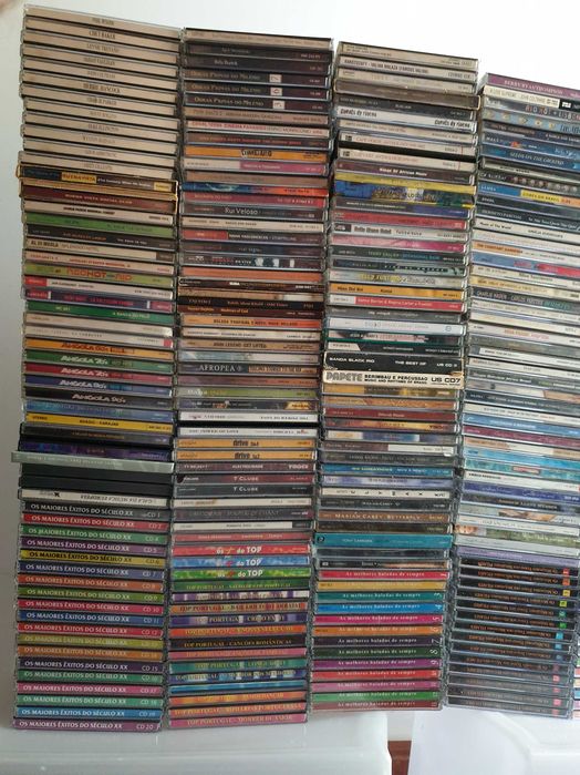 321 de CDs de Música de Qualidade • Alguns Raros • +168 CDs de Oferta!