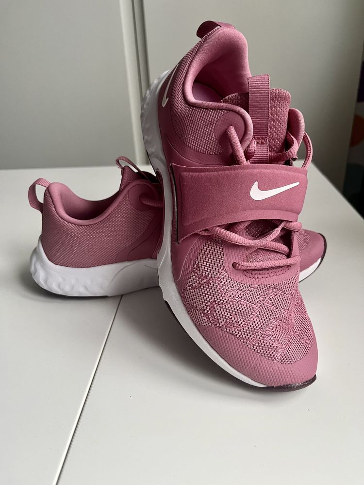 Sportowe buty damskie Nike