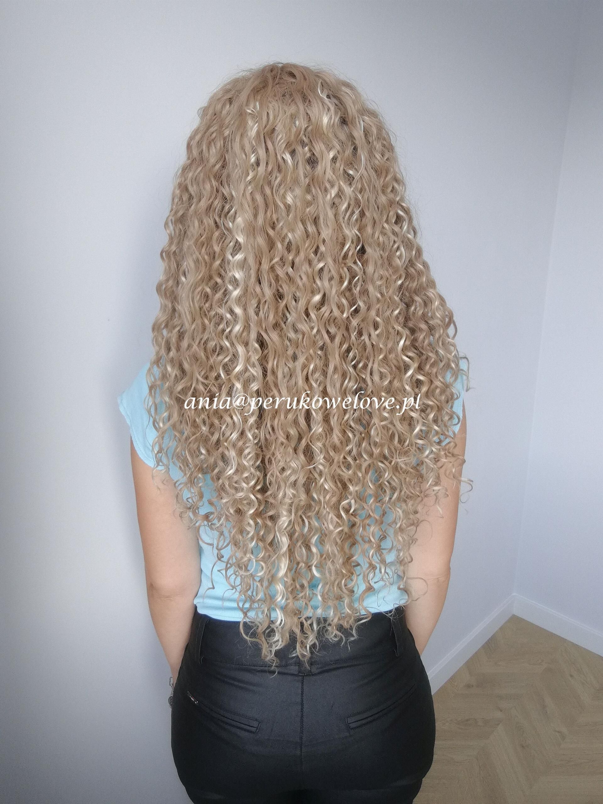 Peruka LACE FRONT karmelowy blond pasemka afro loki włosy na co dzień