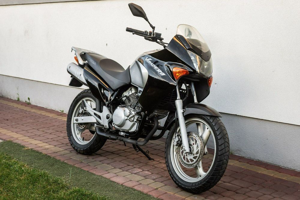 Honda Varadero 125 R 2005 Raty Transport Największy Wybór Motocykli W PL