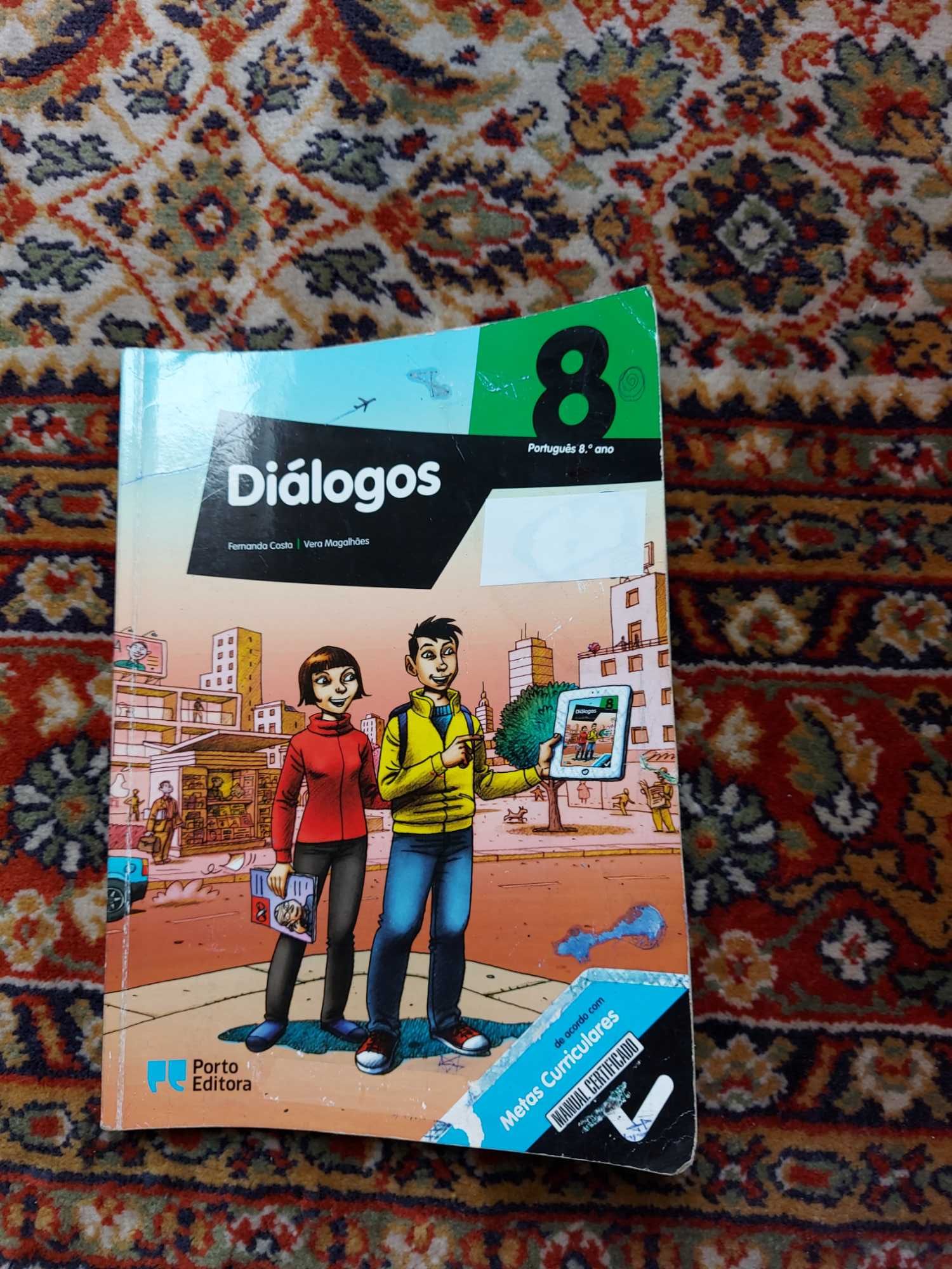 Livro 8 ano diálogos português